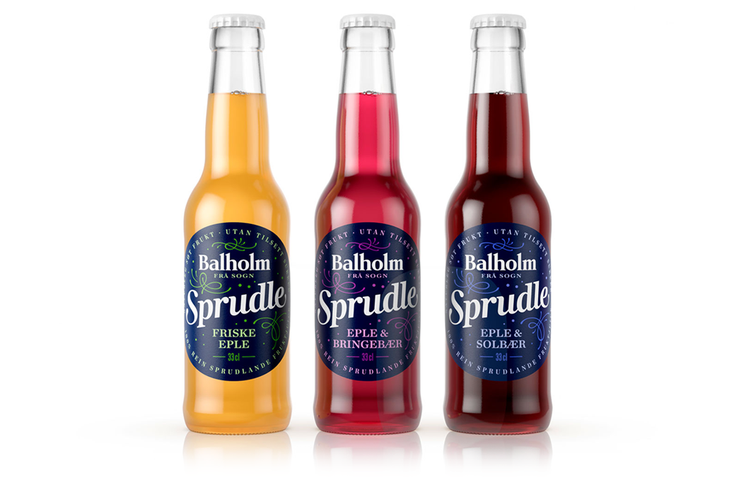 Balholm Fruktmost sprudle sparkling fresh juice bottles flasker. Emballasje packaging design.
